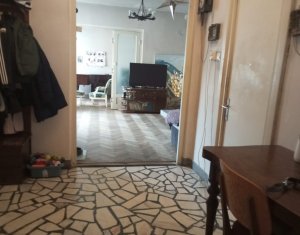 Ultracentral Apartament cu 3 camere cu suprafata construita de 117 mp