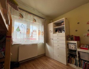 Apartament 3 camere decomandate, Dambul Rotund, 2 balcoane, etaj intermediar