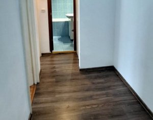 Appartement 3 chambres à vendre dans Cluj-napoca, zone Manastur