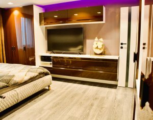 Penthouse de lux in Marasti, 80mp, terasa panoramica 30mp, 2 parcari subterane 