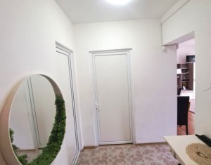 Lakás 2 szobák eladó on Floresti