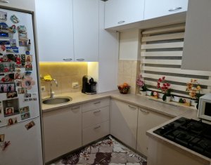 Urgent! Apartament 2 camere, parcare,  Apahida