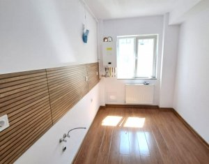 Apartament cu doua camere, finisat, Floresti