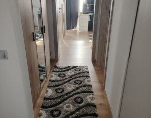 Apartament cu 3 camere, mobilat si utilat, Floresti