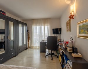 Apartament cu 3 camere 96mp, Grand Hotel Italia