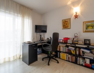 Apartament cu 3 camere 96mp, Grand Hotel Italia