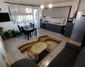 Apartment 3 rooms for sale in Baciu