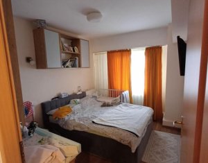Apartament 2 camere decomandate,Observatorului,2 balcoane, etaj intermediar, pod