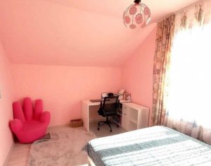 Apartament 3 camere în Florești zonă centrală