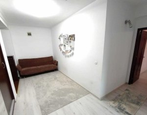 Apartament 3 camere în Florești zonă centrală