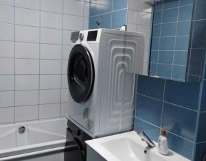 Apartament 3 camere în Florești zonă centrală