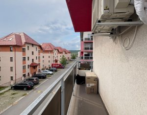  3 camere, parcare, zona restaurant Regal Baciu