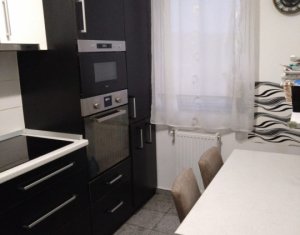 Appartement 3 chambres à vendre dans Baciu