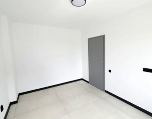 Lakás 2 szobák eladó on Floresti