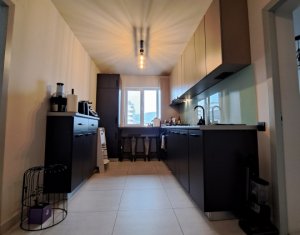 Vanzare apartament 2 camere in Floresti