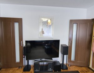 Apartament 3 camere, finisat modern, zona Scoala Generala O.Ghibu
