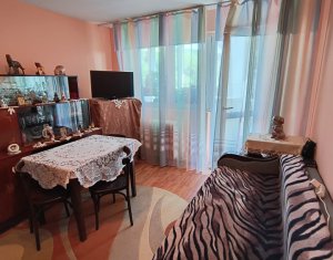 Apartament 2 camere, Grigorescu, balcon, centrala proprie