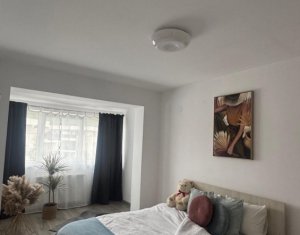 Apartament 3 camere, 67 mp, Floresti