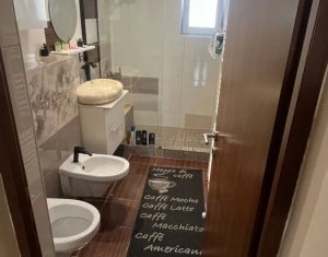 Vând apartament apahida