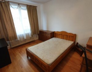 Apartament cu doua camere,  zona Cinema Florin Piersic