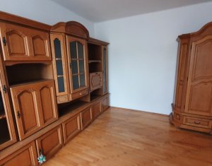 Apartament cu doua camere,  zona Cinema Florin Piersic