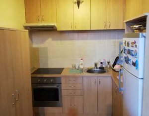 Apartament cu 3 camere decomandate în cartierul Gheorgheni, Cluj-Napoca