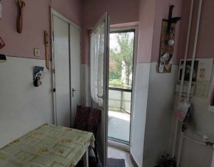 Apartament cu 2 camere, decomandat, etaj 1, Grigorescu, zona Coloane