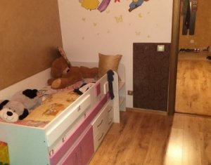 Apartament 3 camere, Bloc tip Vila, Dambul Rotund