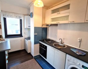 Apartament cu 3 camere, mobilat si utilat, parcare inclusa, Floresti