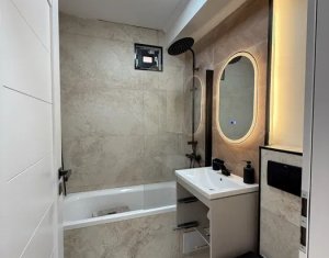 Apartament 2 camere, central, 45mp, parcare, mobilat si utilat recent