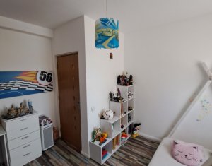 Apartament cu 3 camere, terasa, parcare inclusa, zona Eroilor, Floresti