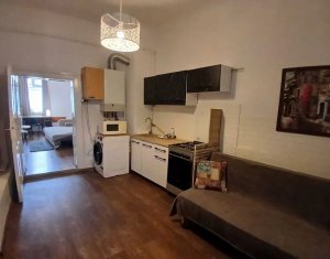 Apartament 3 camere, Ultracentral, ideal pentru investiție