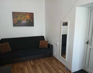 Apartament 3 camere, Ultracentral, ideal pentru investiție
