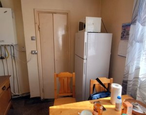 Vanzare apartament 3 camere, confort sporit, zona Napoca