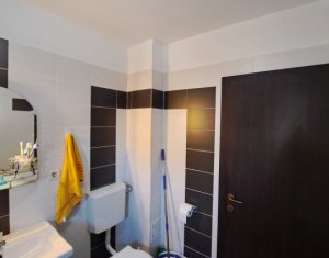 Apartament cu doua camere, doua locuri de parcare, Floresti