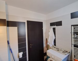 Apartament cu doua camere, doua locuri de parcare, Floresti