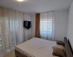 Apartament cu doua camere, doua locuri de parcare, Floresti