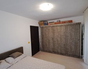 Apartament cu doua camere, doua locuri de parcare, Floresti