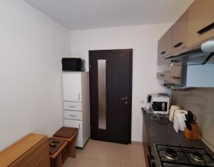 Apartament cu doua camere, doua locuri de parcare, Floresti