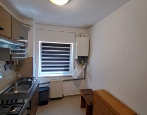 Apartament cu doua camere, doua locuri de parcare, Floresti