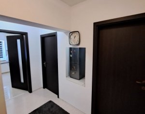 Apartament cu doua camere, doua locuri de parcare, Floresti