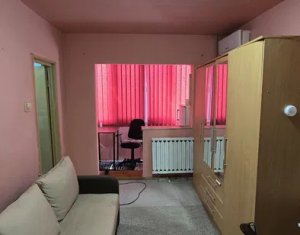 Apartament o camera de vanzare, etaj 1, Marasti, Cluj Napoca
