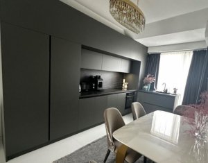 Apartament 3 camere 82mp zona vivo lux superfinisat