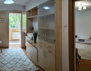 Apartament 2 camere, balcon, etaj 1, Gheorgheni, strada Snagov