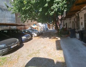 Apartament cu o camera, parcare inclusa + curte comuna