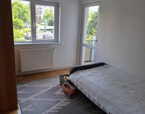 Apartament 4 camere Zorilor, 2 balcoane, etaj 1, zona spitalul de recuperare