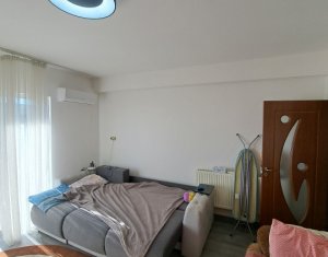 Apartament cu o camera, Floresti