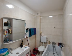 Apartament cu o camera, Floresti