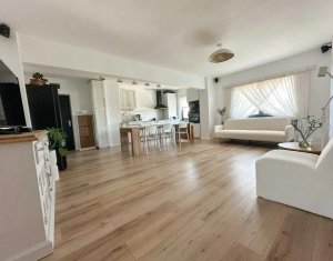Vanzare apartament 4 camere in Cluj-napoca, zona Manastur