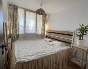 Apartament 4 camere, etaj intermediar, Manastur, zona Flora